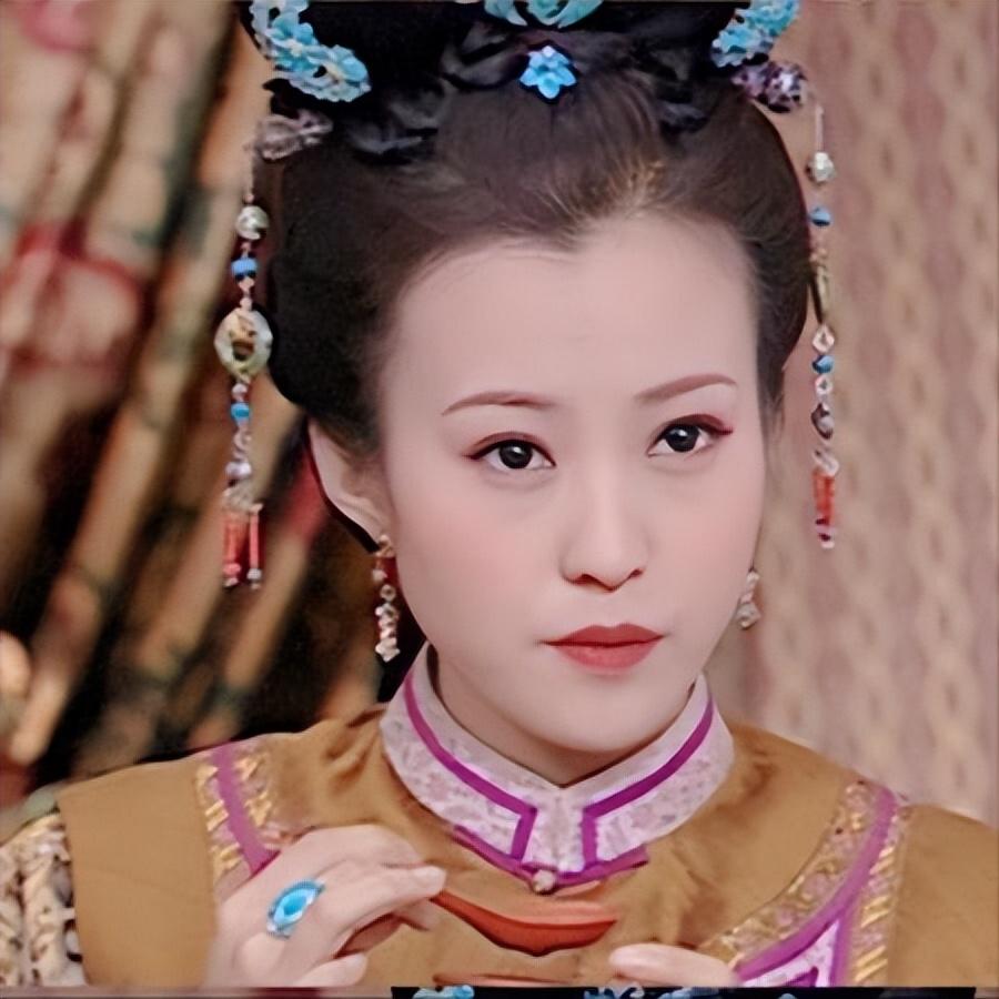后来,已经小有名气的郝蕾拍摄了《少年天子》里的"静妃",这部剧不仅也