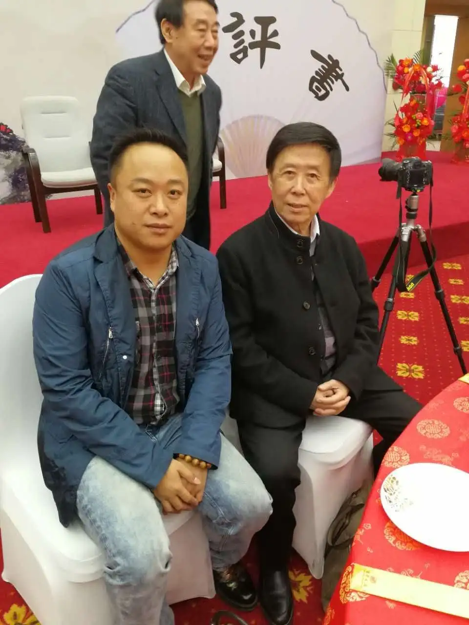 回顾艺术家田连元晚年痛失公务员儿子他和老伴将儿媳当女儿