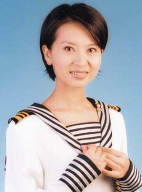 回顾一级演员甘萍没破坏黎兵婚姻是他主动追的我现在很幸福