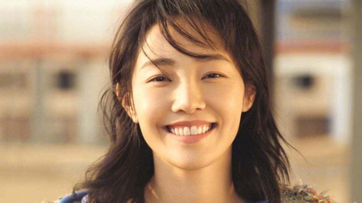 回顾白百何被冤枉不辩解蛰伏6年复出她的反击真是悄无声息