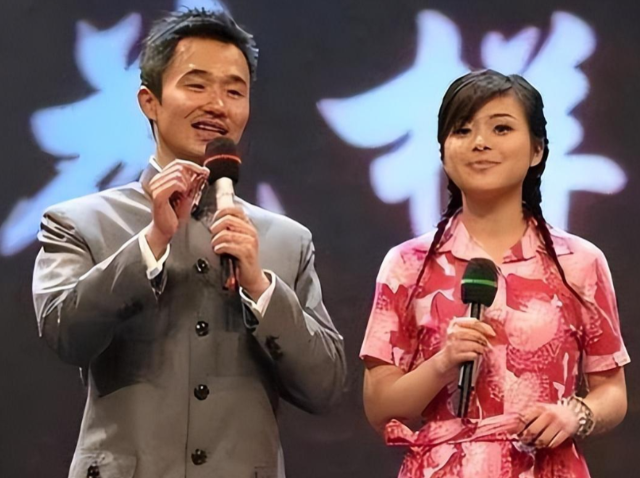 回顾主持人陈辰嫁给歌手余笛41岁为夫生子结婚今过得怎么样