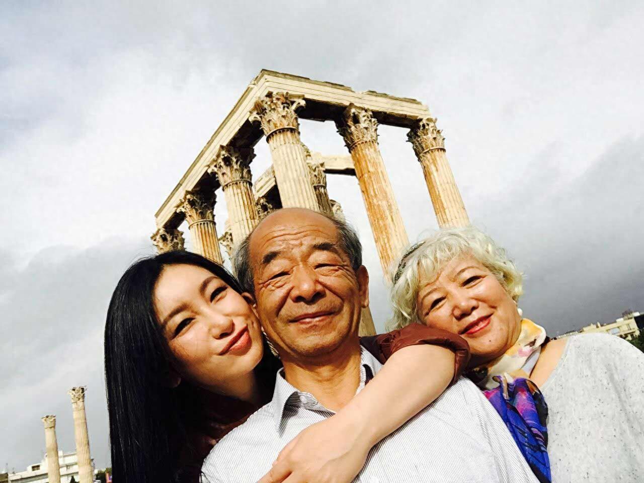 回顾秦海璐怀孕时小叔子公公相继去世生娃对婆婆好的亲妈吃醋