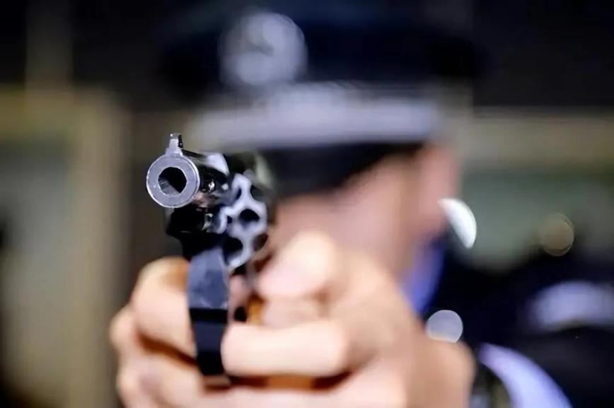 纪实:民警卧底毒窝24次,1987年牺牲时全身白霜,眼睛始终闭不上