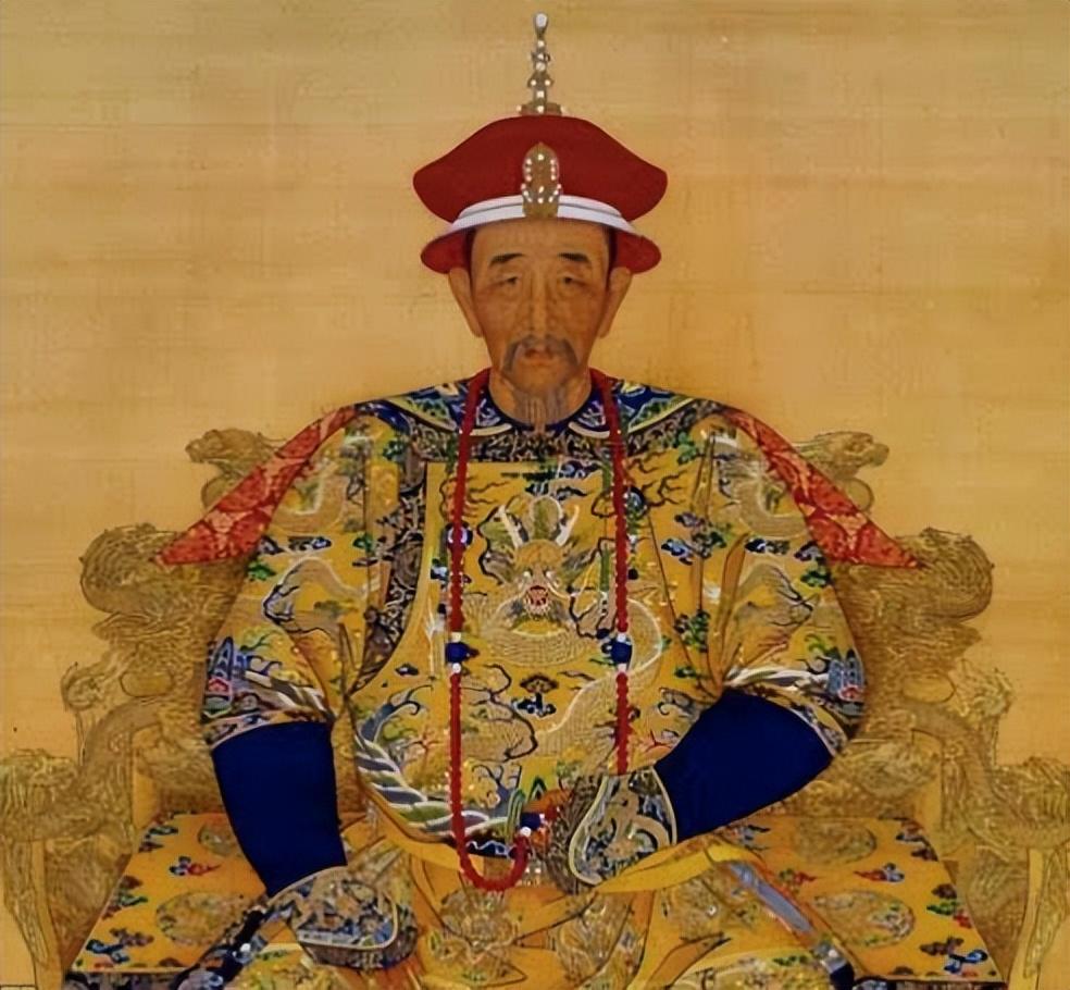 康熙退位前,为何点名让一个男人陪葬?多年后雍正才知父亲高明