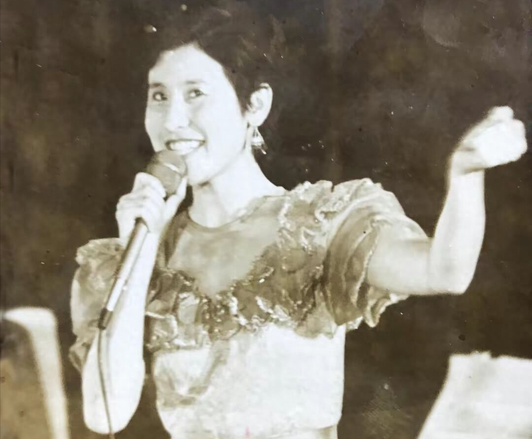 回顾歌唱家远征80年代红极一时离婚后远嫁美国人生现状如何