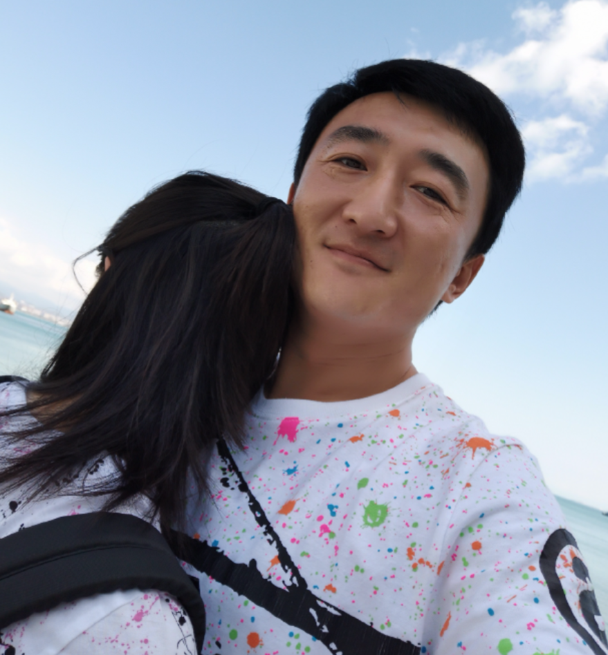 回顾演员刘伯勋40岁二胎喜得女41岁离世将悲痛留给妻子和儿女