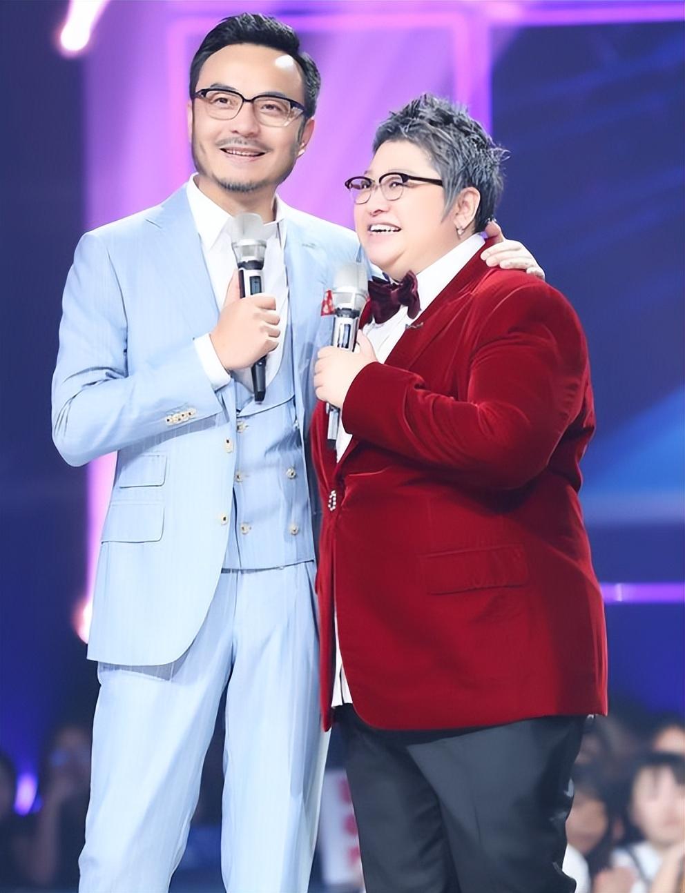 回顾韩红的母亲雍西女儿52岁仍未婚单身让她纠结心痛