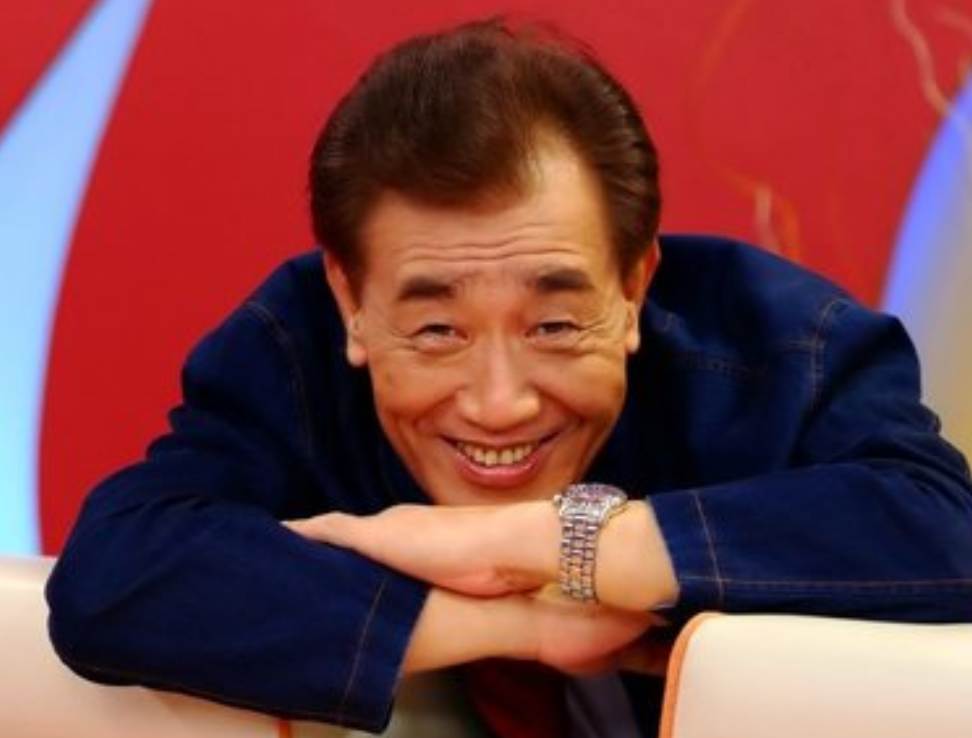 回顾张帝三婚小33岁的女儿闺蜜为妻