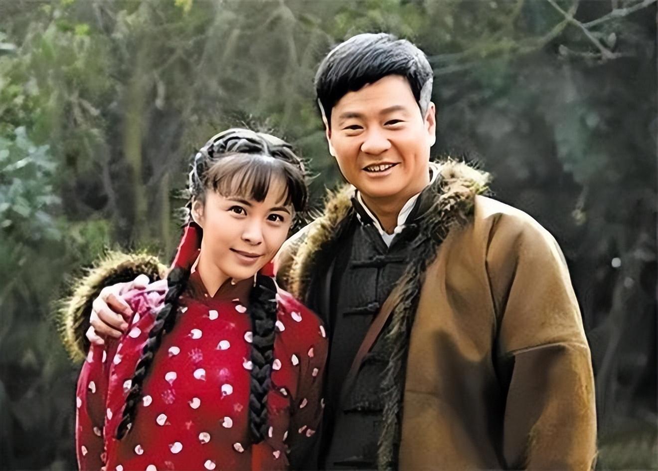 回顾连奕名成名后抛妻弃子净身出户娶杨若兮前妻红了他糊了