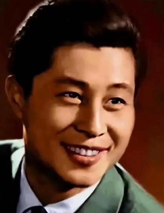 回顾男星李炎银幕高干专业户与妻子相守一生70岁因病去世