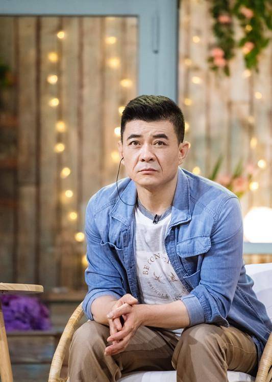 回顾王新军家人相继离世如今的我不敢老去还要照顾老母亲