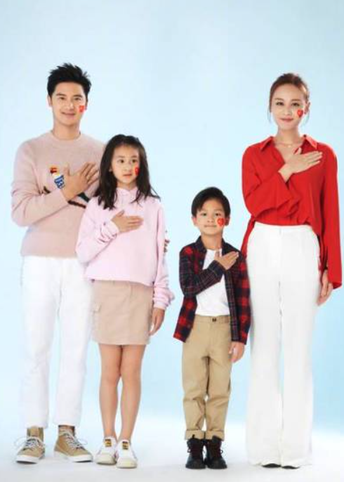 回顾超女叶一茜23岁嫁给田亮4年连生2胎如今还想拼三胎