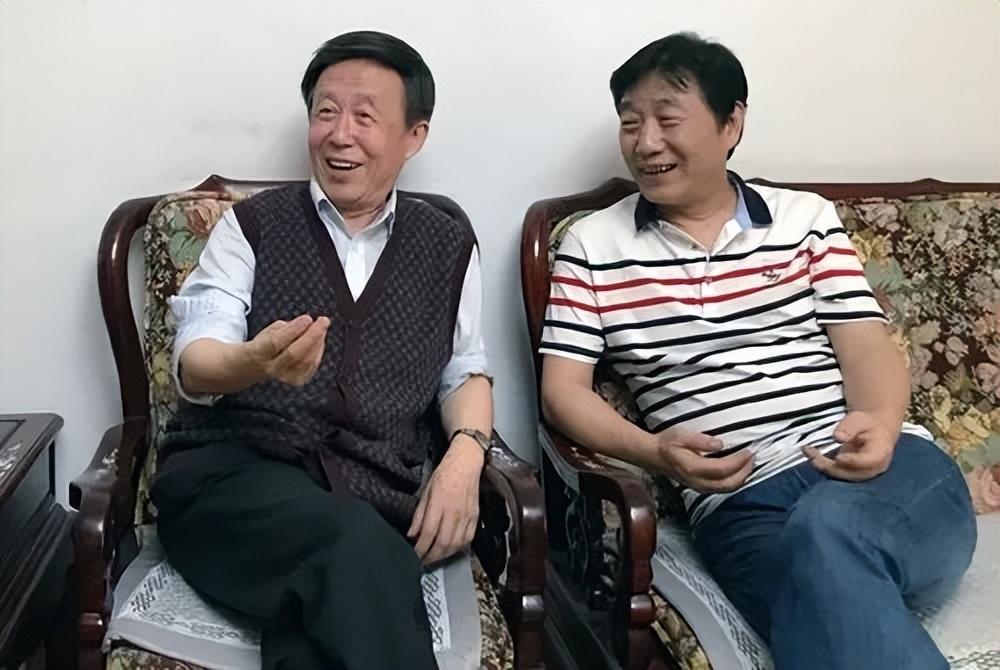 回顾艺术家田连元晚年痛失公务员儿子他和老伴将儿媳当女儿