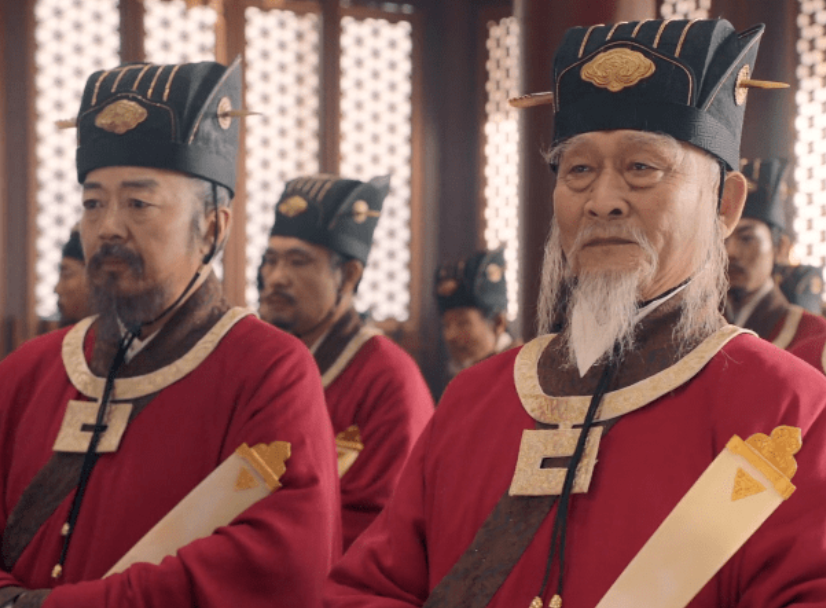 二,宋代皇帝为何不身穿黄色龙袍?