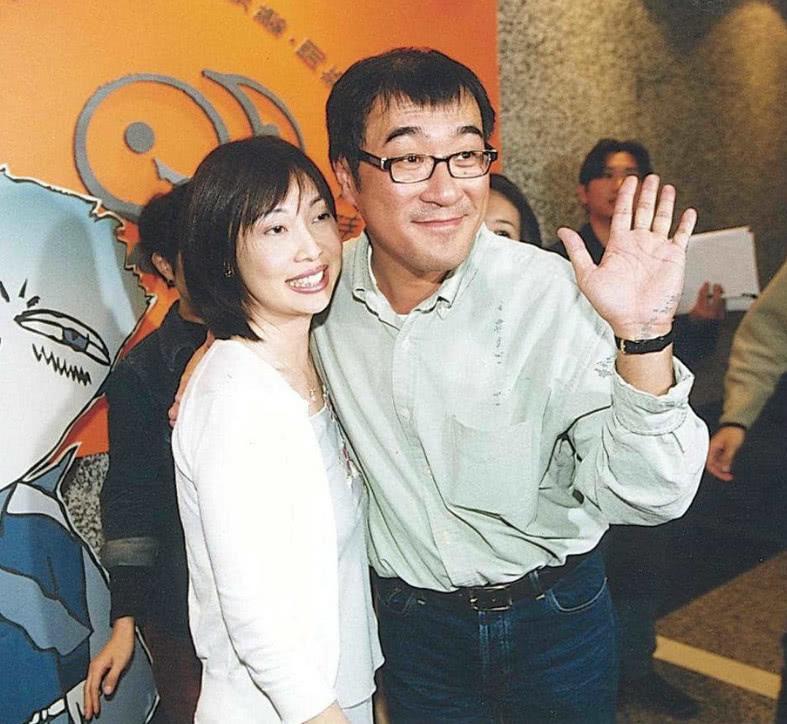 回顾李宗盛狠心抛弃发妻婚内恋上林忆莲花甲之年娶小27岁娇妻