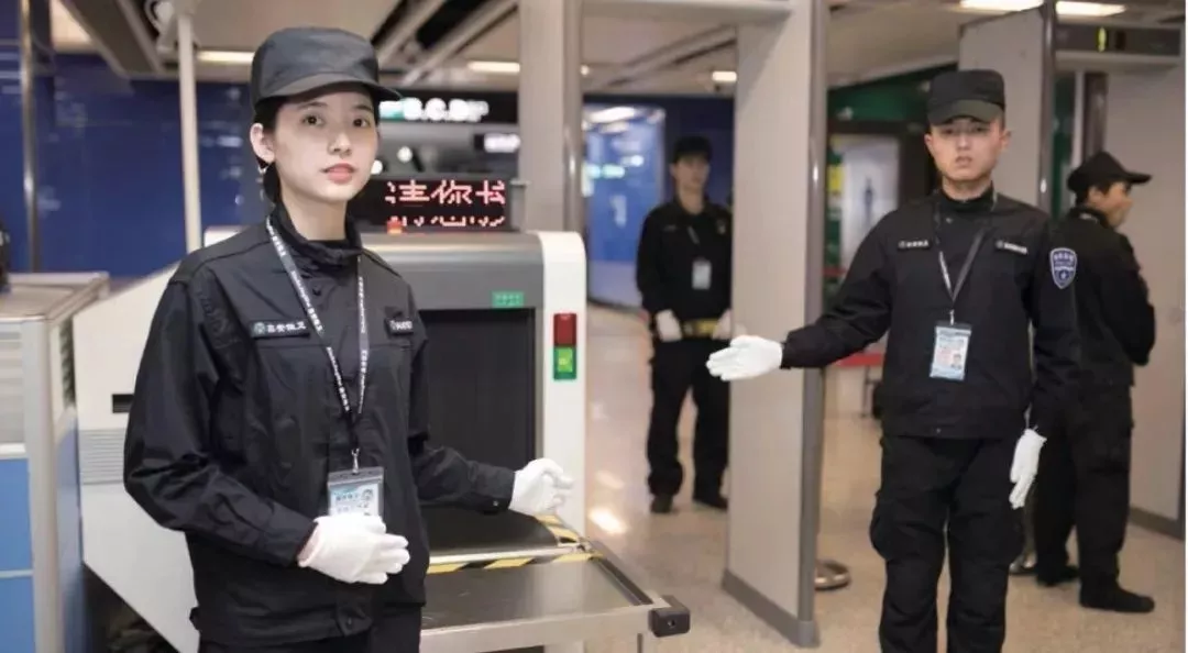 非得把钱发到手才是福利吗?中国的这些国民福利,国外谁能享受到