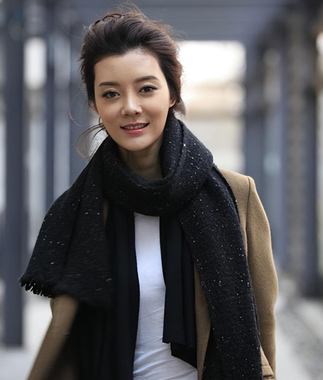 回顾车晓不顾一切与山西富豪闪婚结婚仅2年就离婚今怎样了