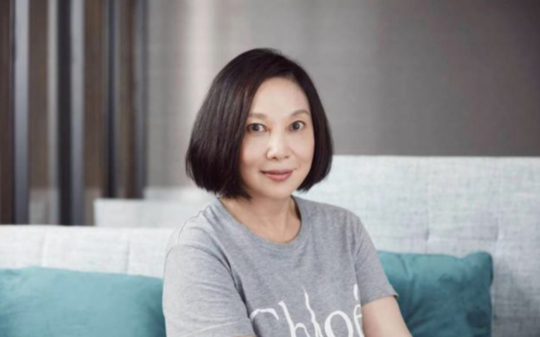 回顾李宗盛狠心抛弃发妻婚内恋上林忆莲花甲之年娶小27岁娇妻