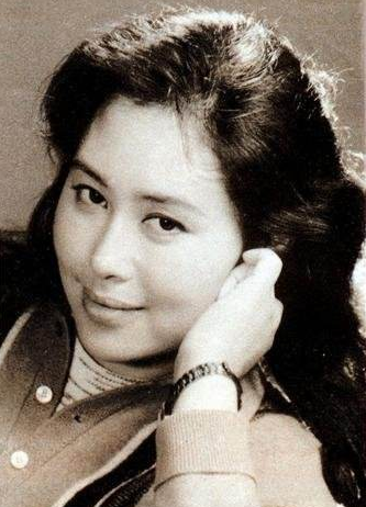 回顾斯琴高娃女儿孙丹在泪水中成长我用了20年与母亲和解