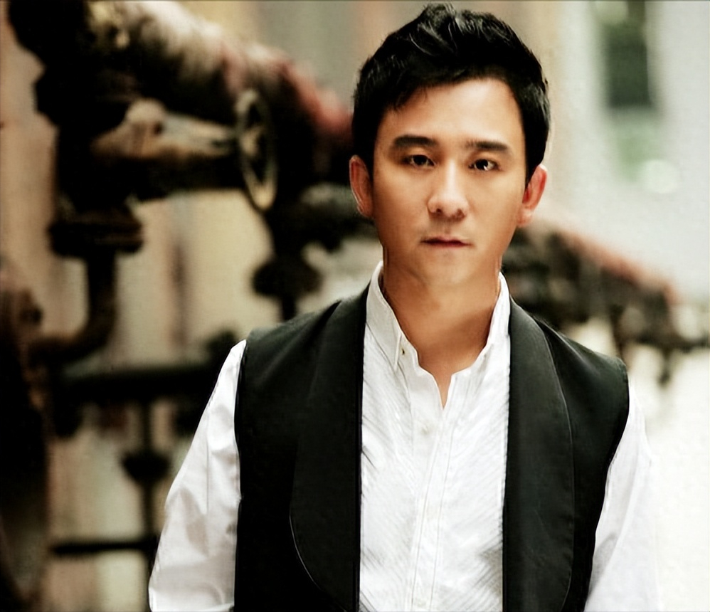 回顾坎坷男星赵毅48岁还未婚单身闫学晶多次为他保大媒