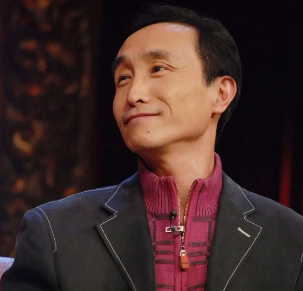 回顾相声名家唐杰忠晚年丧子又患双癌离世儿女为遗产对簿公堂