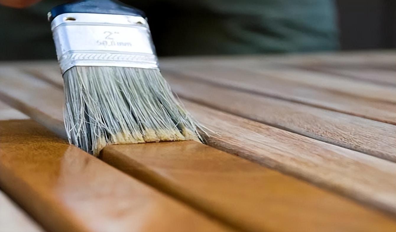 2013年美国油漆工为下班见女友火烧核潜艇被判17年赔偿27亿