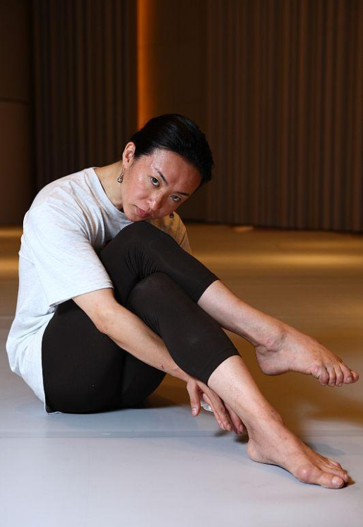 回顾金星的妈妈韩颖儿子变女儿扛过了流言蜚语今一家其乐融融