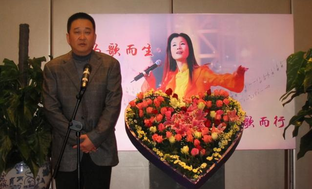 回顾歌唱家叶凡37岁英年早逝从癌症复发到去世仅16天