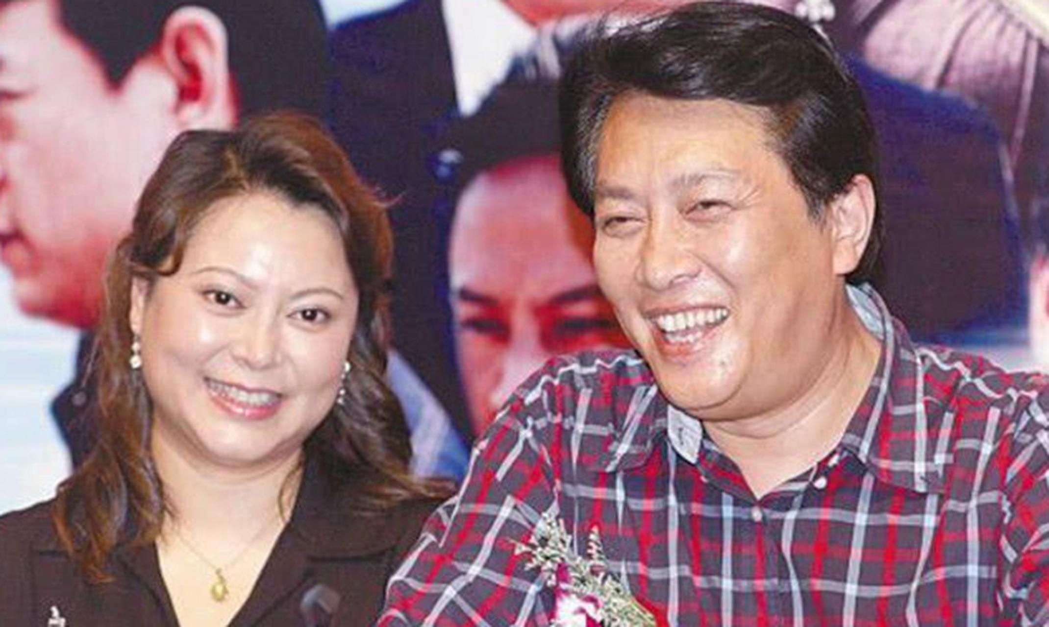 回顾唐国强国内淘金妻儿在国外花为残疾儿子的婚恋担心