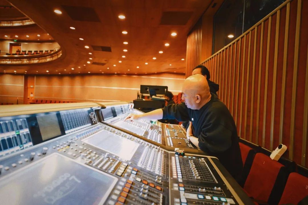 与中国著名音响师「何飚」共话拜雅百年传奇