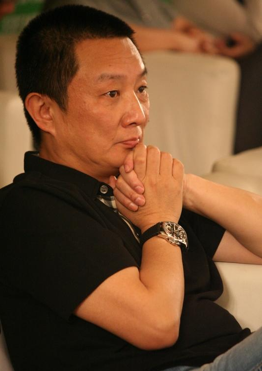 回顾著名导演张黎5婚5离如今的我不敢老去还要照顾老母亲