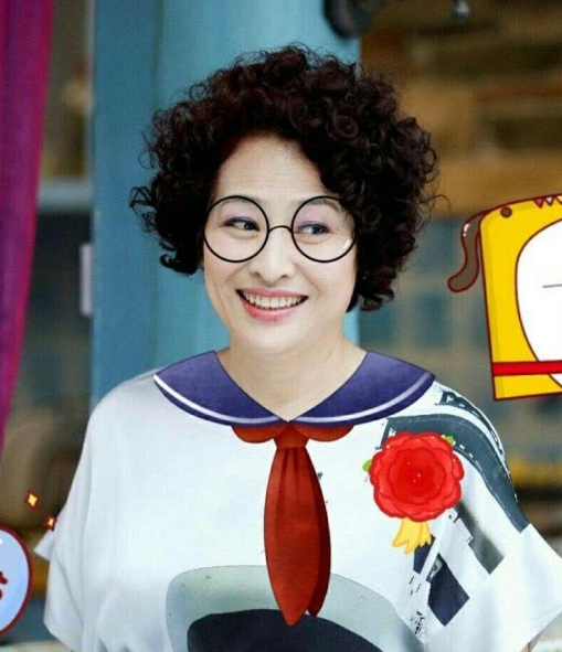 回顾国家一级演员许娣23岁嫁初恋婚后随夫姓拍戏赚的钱全给他