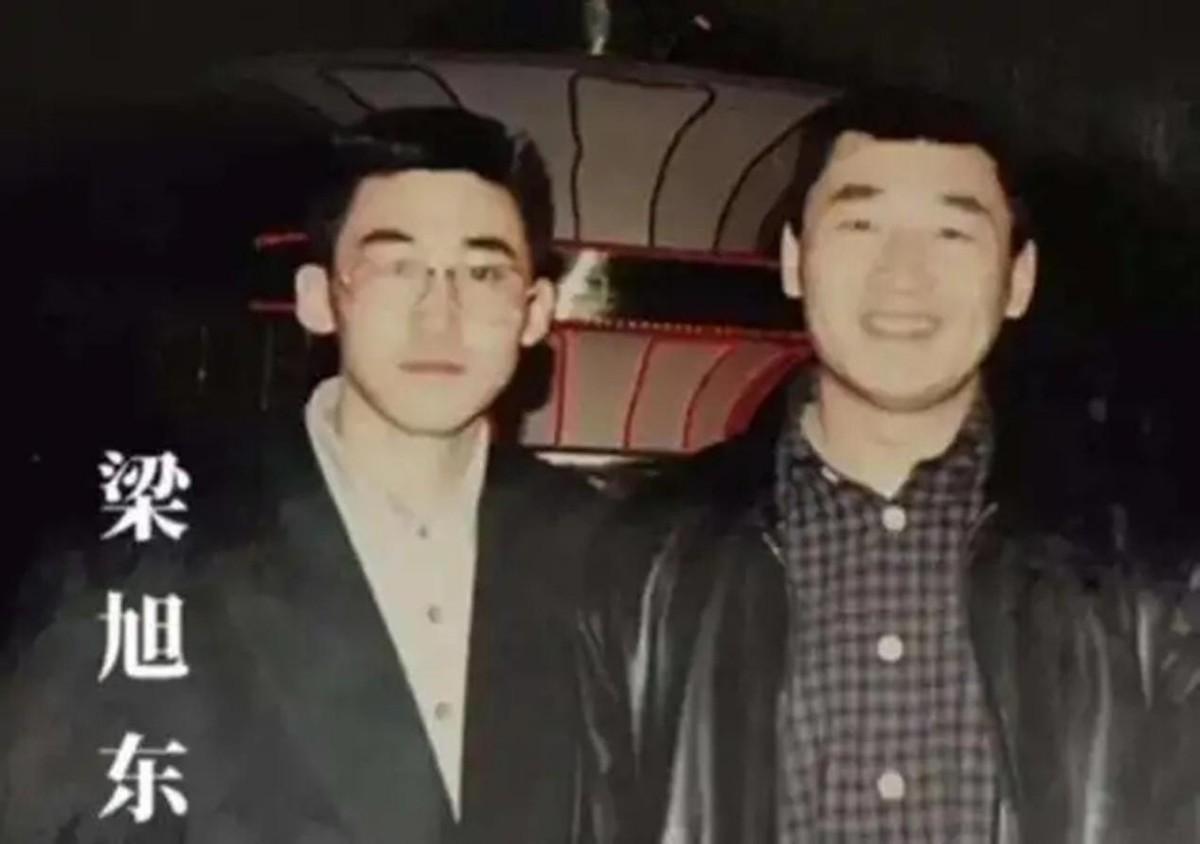早在1993年,26岁的梁旭东便在德惠市结识了同为社会闲散人员陈彬