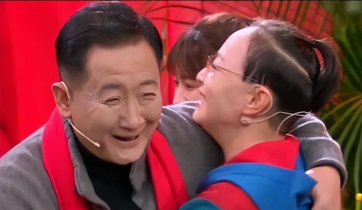 回顾著名演员梁天帮离世的哥哥梁左还债同行曝他与妻子早已离婚