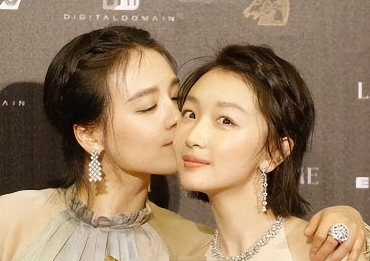 周冬雨背刺好闺蜜马思纯让葛优当众难堪如今得罪女富婆