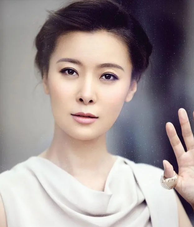 回顾黄志忠为新欢抛家弃子儿子的疏远让他悔恨不已现他还好吗