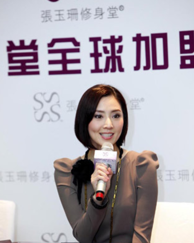 回顾被人遗忘的电影大亨向华胜独宠张敏9年64岁病逝无子女送终