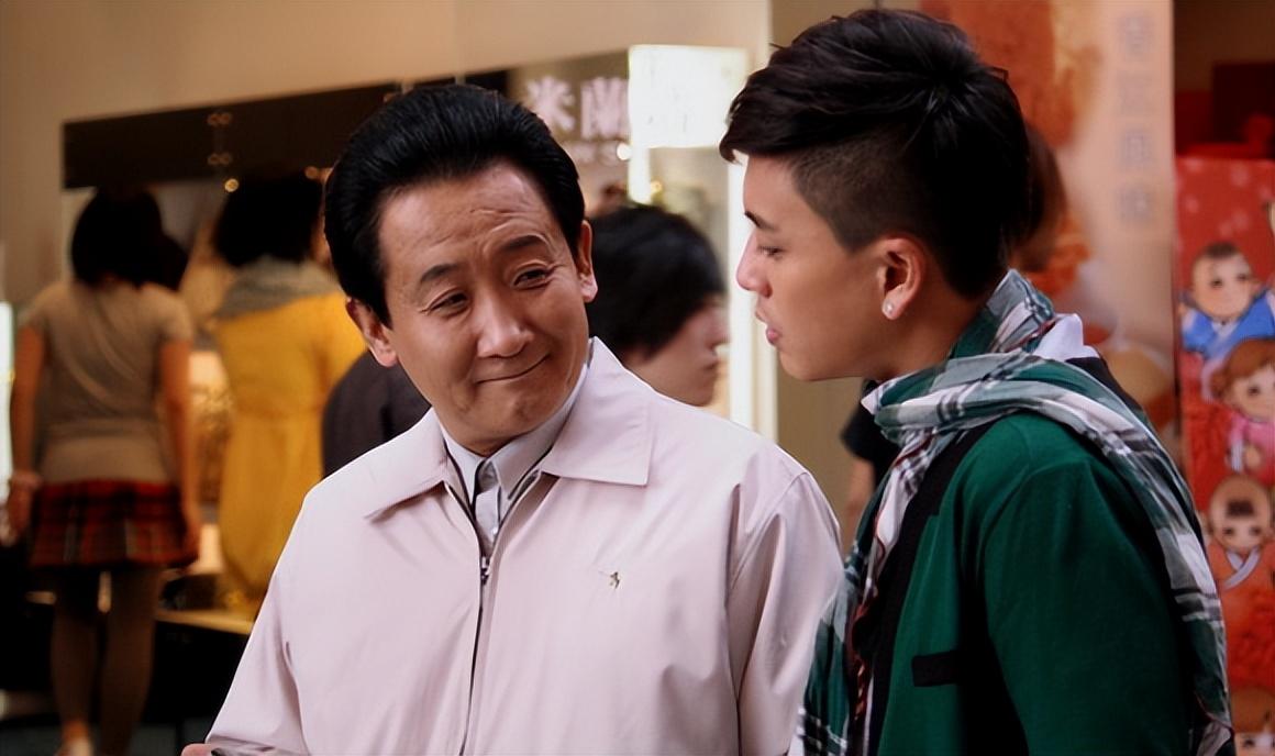 回顾著名演员梁天帮离世的哥哥梁左还债同行曝他与妻子早已离婚