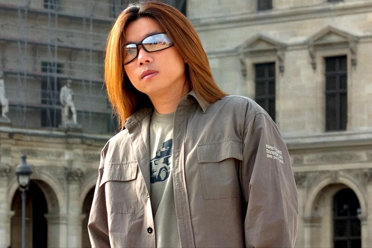 回顾音乐才子郭峰:父亲早逝,他托起母亲的晚年,婚恋成难题