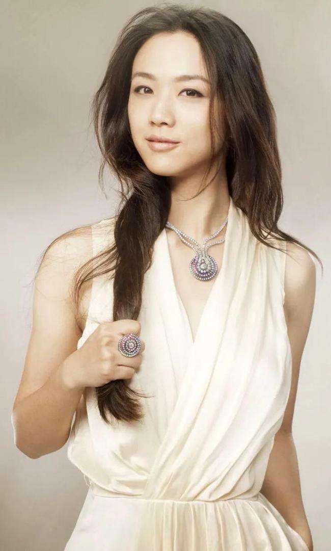 回顾演员汤唯我这辈子正确的决定就是在37岁高龄为丈夫生孩子