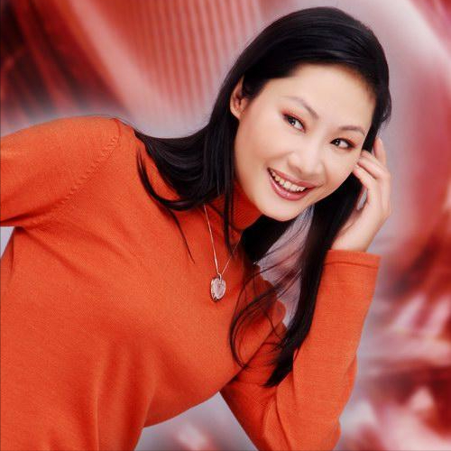 回顾于文华再婚嫁未婚小伙没有共同的孩子她幸福吗