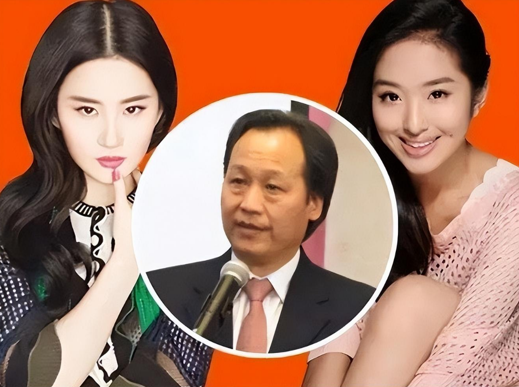 回顾刘亦菲的妈妈刘晓莉两婚两离至今单身长得比女儿还美