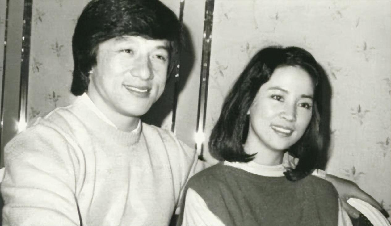 回顾吴卓林母亲是亚洲小姐父亲是巨星成龙我却成为污点