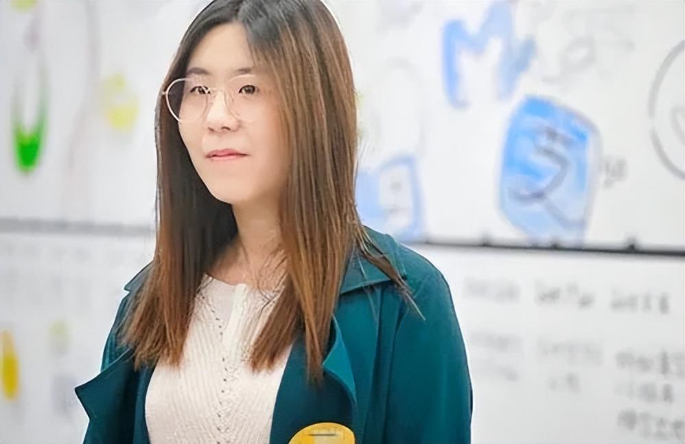 回顾被马云砸中的锦鲤女孩支付宝中1个亿挥霍1年后如今怎样