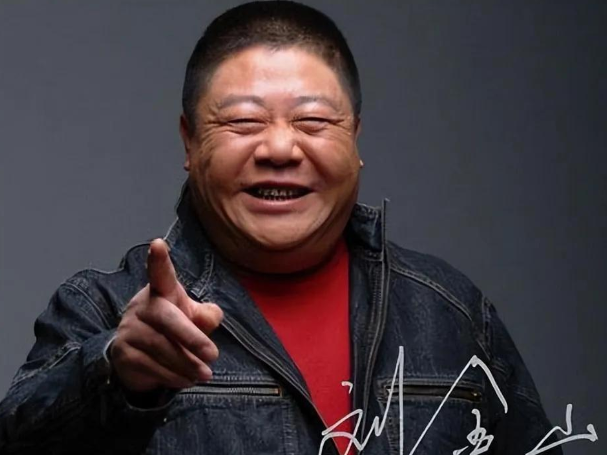 回顾演员刘金山为了患癌父母选择丁克53岁得一女如愿当上爸爸