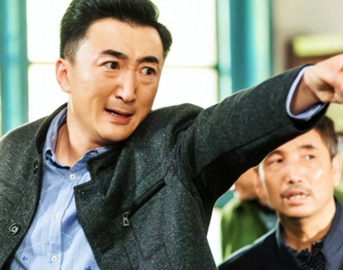 回顾演员刘伯勋40岁二胎喜得女41岁离世将悲痛留给妻子和儿女