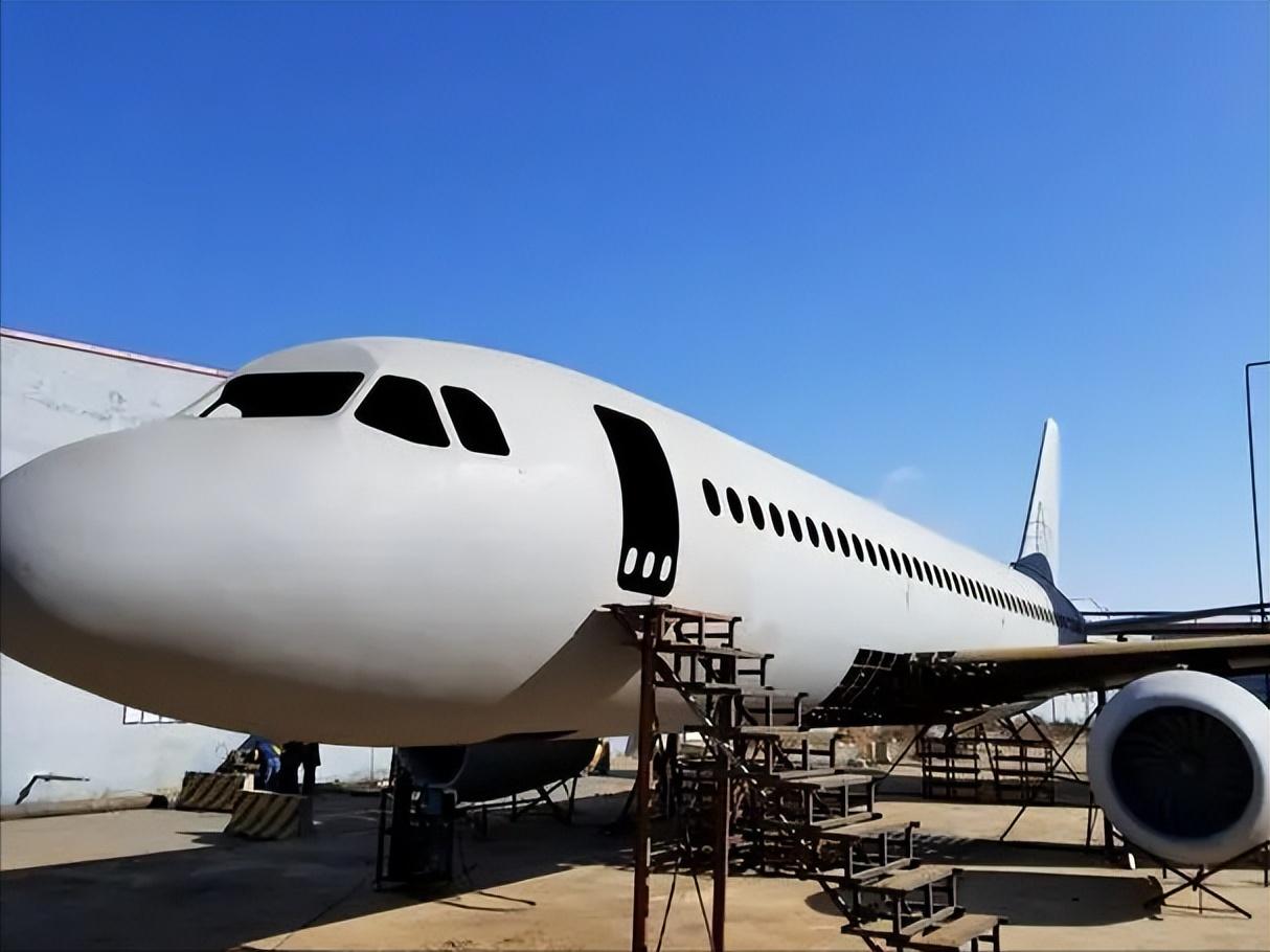 回顾辽宁农民自费300万图纸成山耗费3年1比1复刻造出a320大飞机