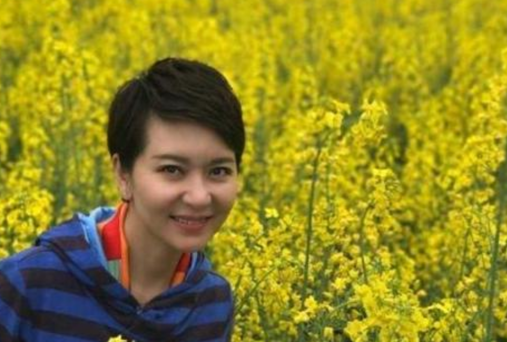 回顾一级演员甘萍没破坏黎兵婚姻是他主动追的我现在很幸福