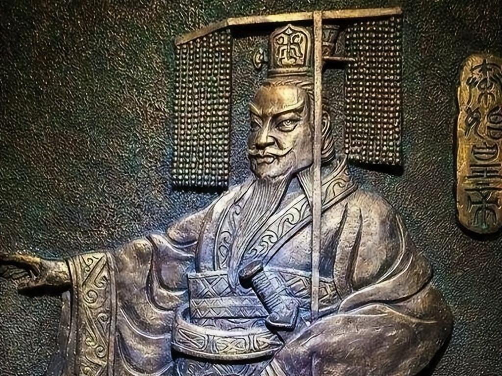 龙游县古称姑蔑,商朝时此地建有姑蔑古国,春秋末年,秦王嬴政发兵灭楚