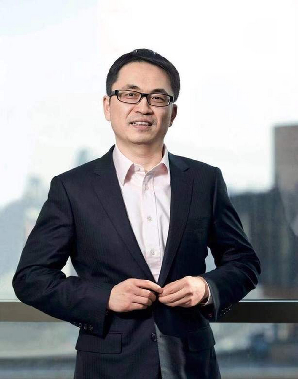 高瓴的张磊和红衫的沈南鹏被爆出移民新加坡了.